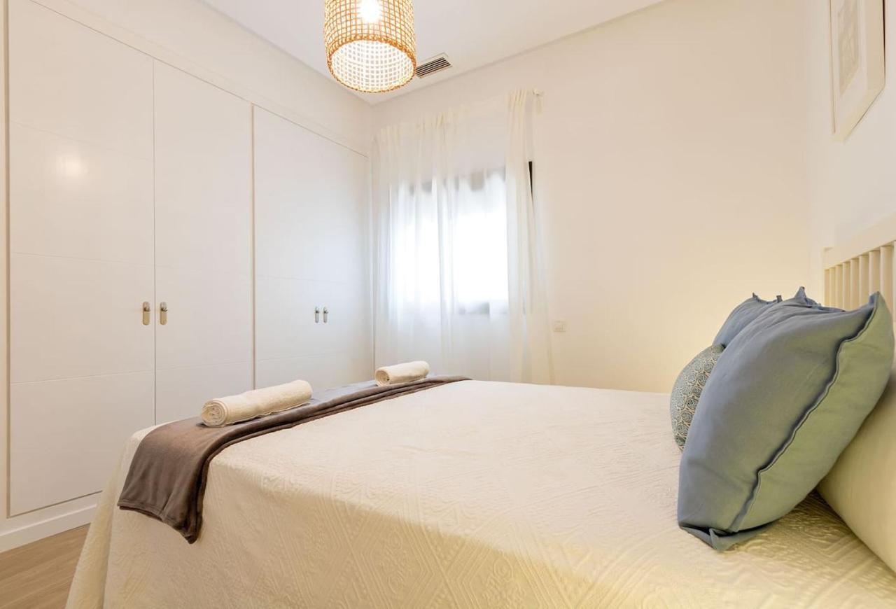 Triana Alfareria Suites By Valcambre เซบีญา ภายนอก รูปภาพ